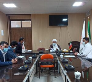 تشکیل جلسه مشاوره‌ای در یک اتاق کنفرانس