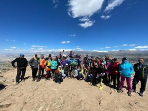 صعود گروه گشت سپید به قله سرخه‌حصار